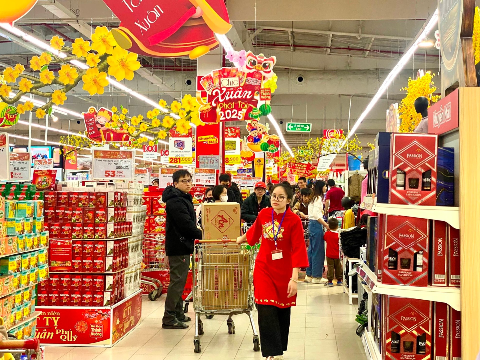 Giám sát thực tế công tác quản lý, bình ổn giá dịp Tết Bính Ngọ 2026