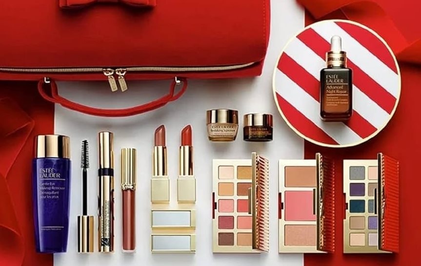 Nóng: Phát hiện "hóa chất vĩnh cửu" trong sản phẩm của Estée Lauder, phạt nặng gần 14 tỷ đồng