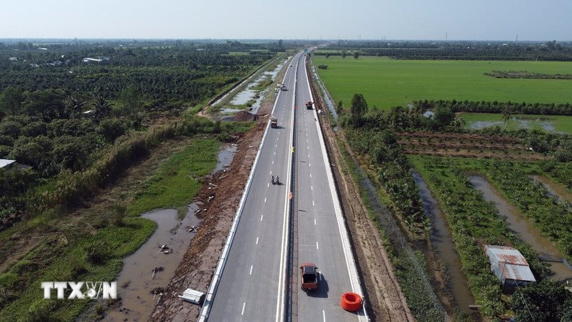 DN đại gia Xuân Trường làm cao tốc Ninh Bình - Hải Phòng 7.000 tỷ: Vì sao bị cảnh báo?