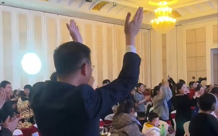 Mỹ đánh giá: Không phải tiền mặt, đây mới là thứ khiến người lao động hạnh phúc nhất, các sếp cần biết ngay