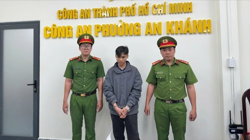 Dùng tài khoản cá nhân để nhận tiền thanh toán của khách, chủ DN bị bắt