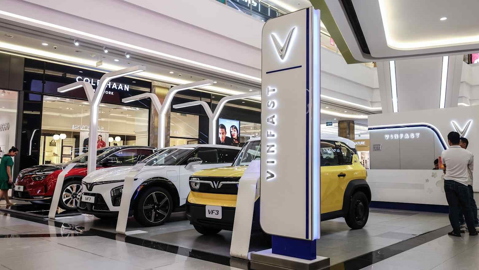 VinFast đặt mục tiêu bàn giao 300.000 xe điện vào năm 2026