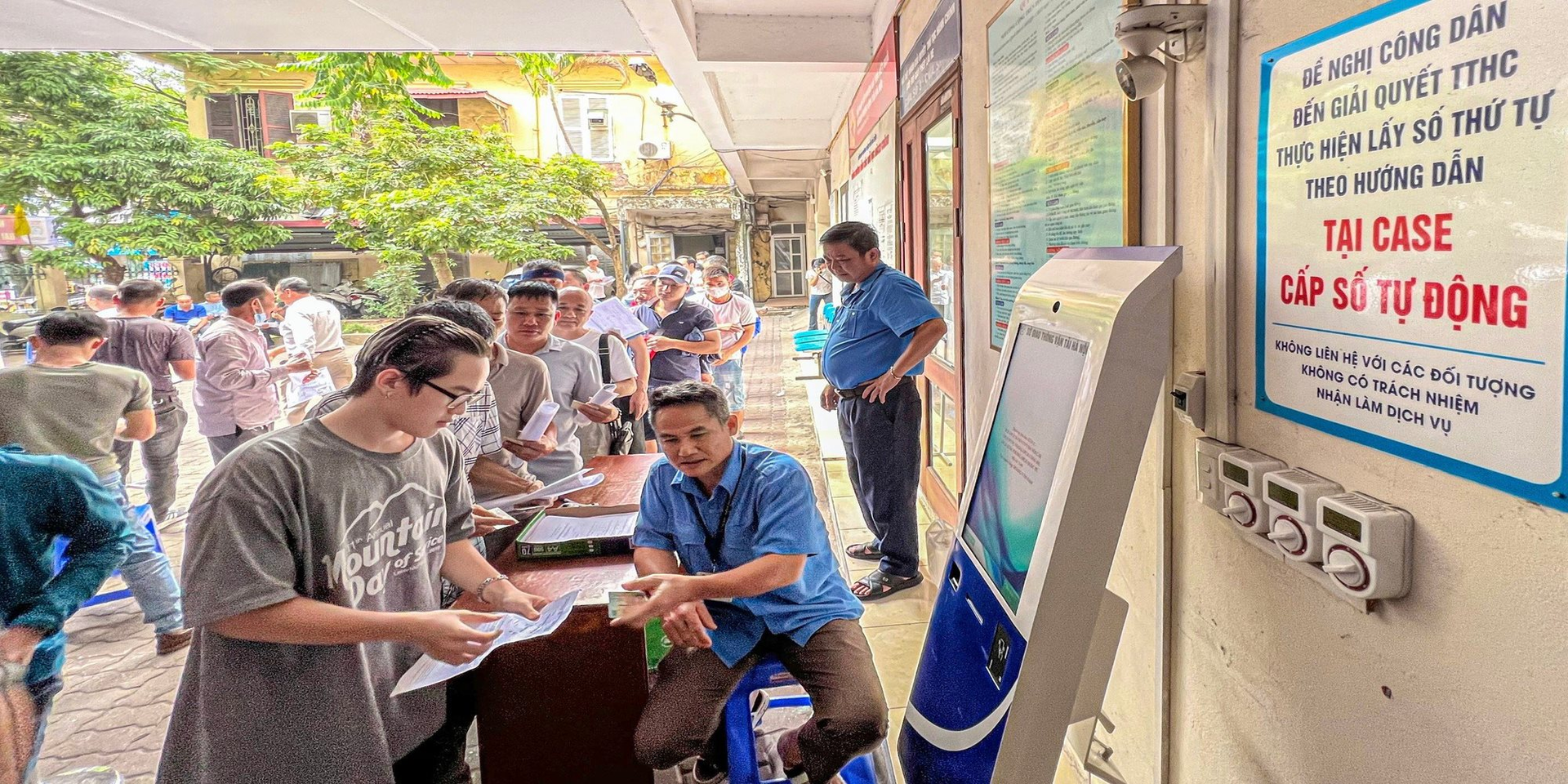 Thông tin mới về giấy phép lái xe mà người dân Hà Nội cần nắm rõ 