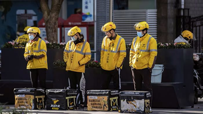 Một "đội quân áo vàng" rất mạnh của Trung Quốc sắp tung hoành đường phố Việt Nam: Loạt ông lớn phải lo sợ?