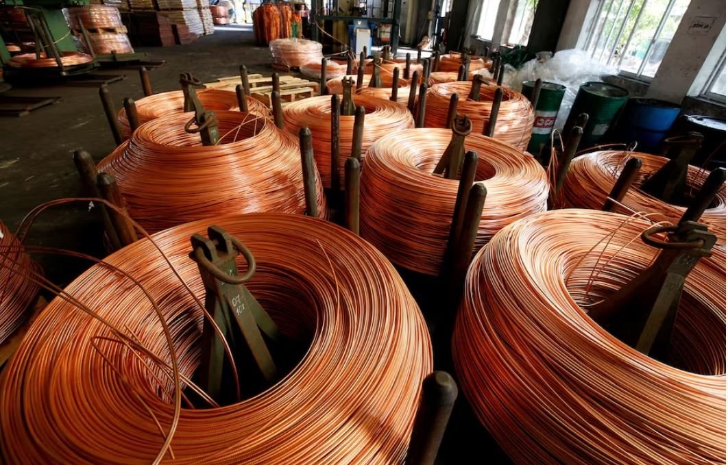 Giá đồng lập đỉnh dù nguồn cung dư thừa: thị trường đang “ảo tưởng khan hiếm”?