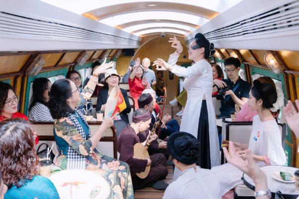 The Hanoi Train kiến tạo một nghi lễ du xuân mới cho Thủ đô