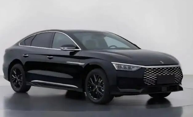 BYD ra mắt xe điện phục vụ thị trường gọi xe, một lần sạc đi 605 km
