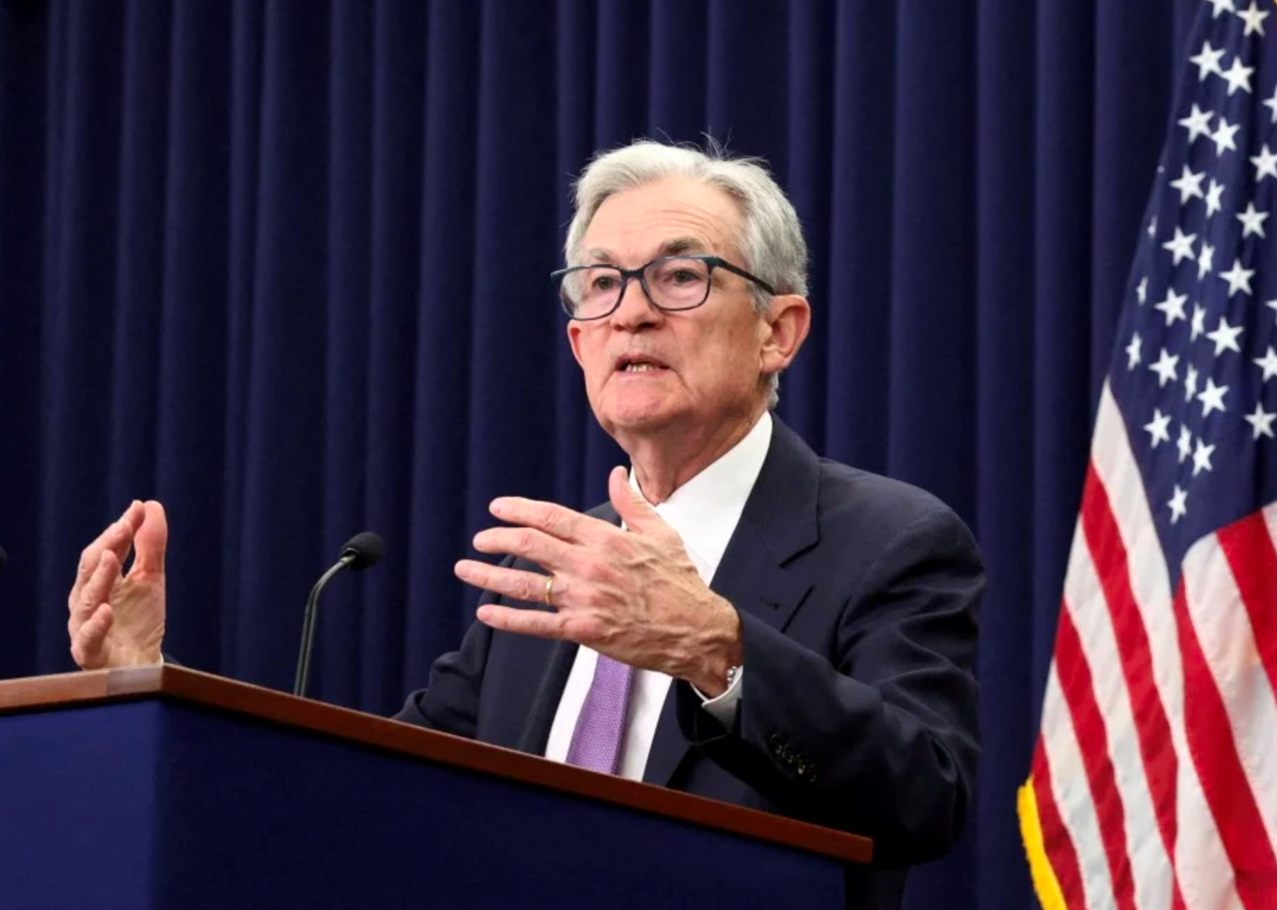 Biên bản họp Fed được công bố: Quá trình hạ lãi suất có thể "vài tháng nữa" mới được nối lại