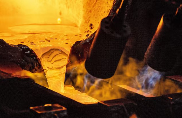 Quốc gia dự trữ 400 tỷ USD vàng vừa ‘chốt lời’ 300.000 ounce, thu về ước tính 1,4 tỷ USD
