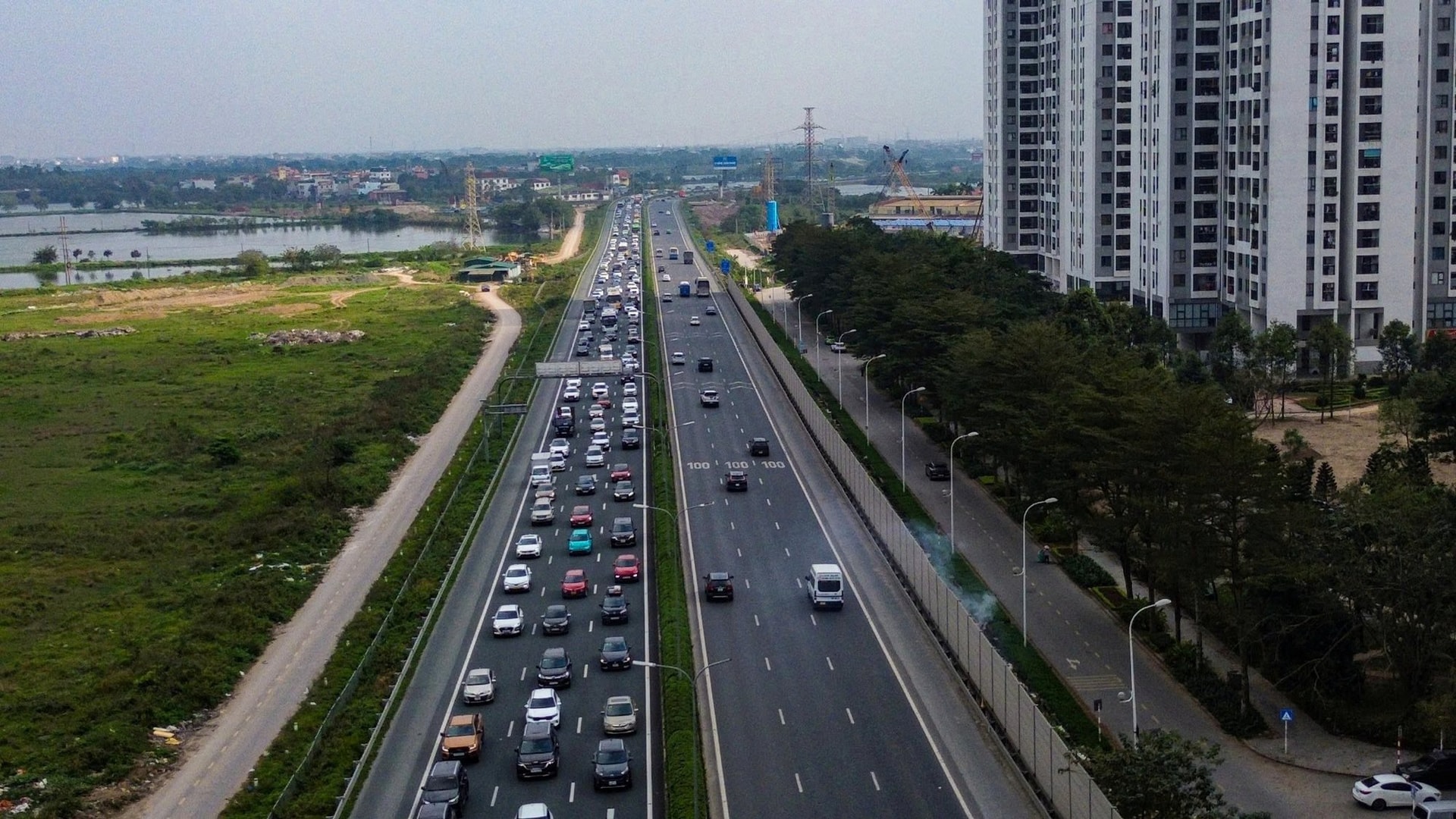 Dự kiến đóng cao tốc ra khỏi Hà Nội, TPHCM