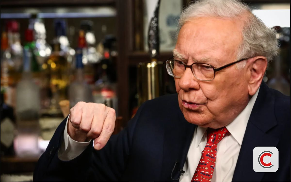 Warren Buffett bán ròng trước khi rời ghế CEO: Thông điệp ngầm nào từ tỷ phú 94 tuổi?