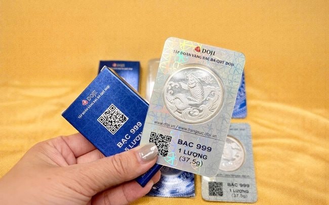 DOJI chính thức tham gia vào thị trường bạc miếng và bạc thỏi