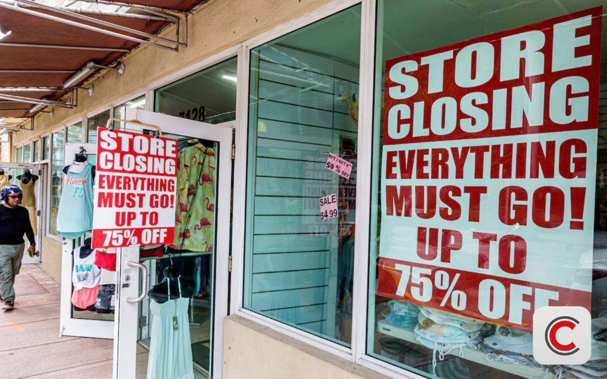 Thêm 1 thương hiệu thời trang 150 tuổi đóng cửa hàng trăm chi nhánh, xả kho giảm giá 75% vì khó khăn 