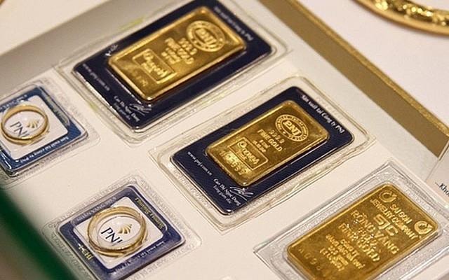 Doanh nghiệp bán vàng lớn nhất sàn chứng khoán “đón Rồng” làm cổ đông lớn trước vía Thần Tài