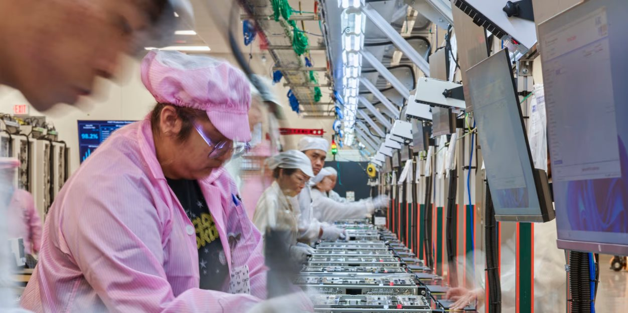 Kế hoạch dần ‘rời xa châu Á’ trị giá 600 tỷ USD của Apple