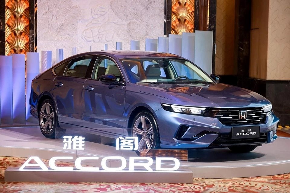 Mẫu xe sedan từng là ước mơ của người dân Việt Nam giờ phải 'vật lộn' để tồn tại ở thị trường này: Hạ giá tới 15.000 USD, doanh số sụt giảm gần 70%