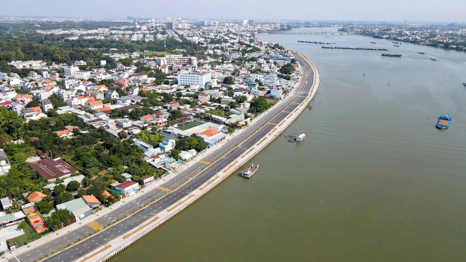 Tỉnh giàu giáp Campuchia muốn lên thành phố trung ương