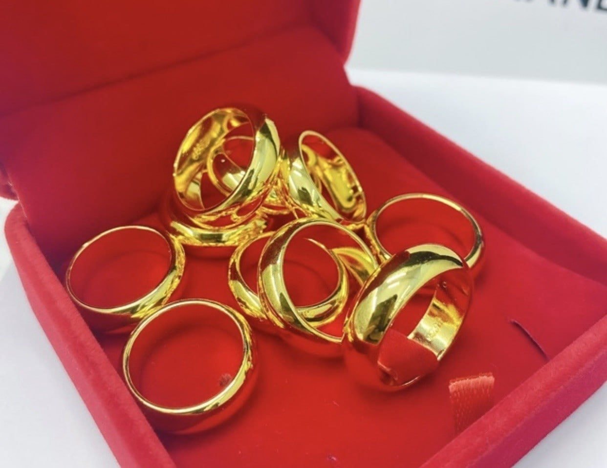 Giá vàng sáng 27/2 "hụt hơi" trước ngưỡng quan trọng