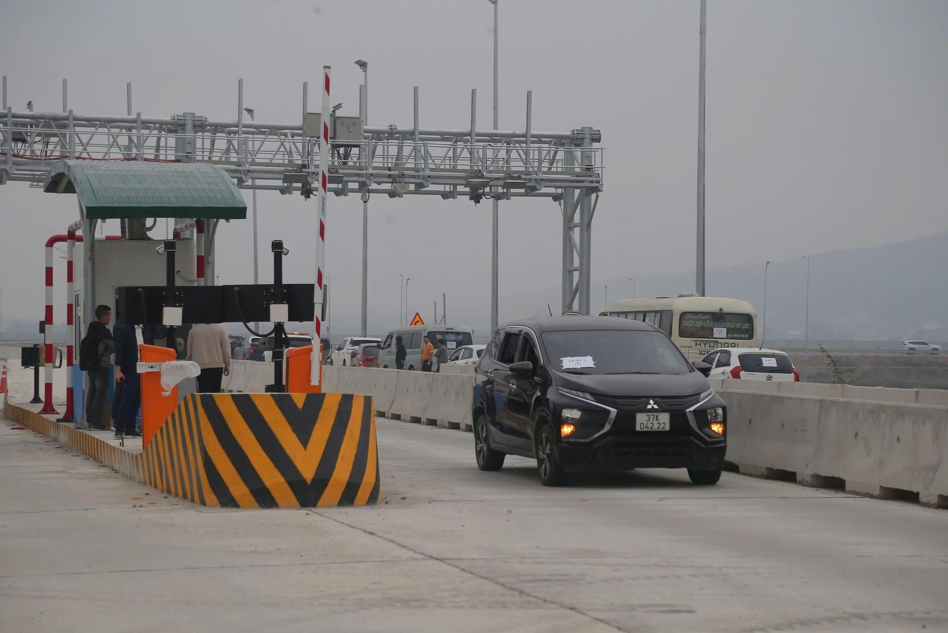 Từ ngày mai, loạt hành vi sau sẽ bị nâng mức xử phạt, cao nhất lên đến 100 triệu đồng, chủ phương tiện đặc biệt lưu ý!