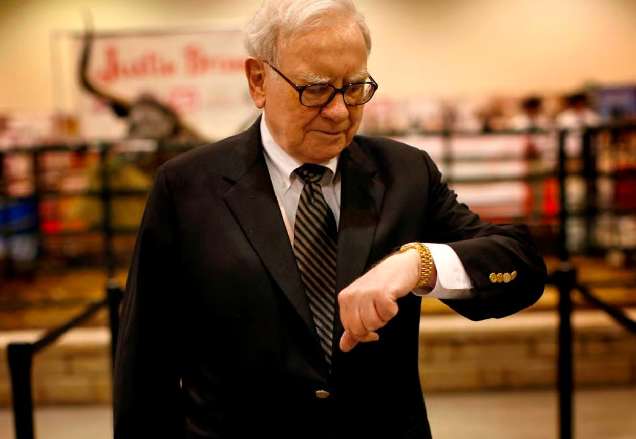 'Cỗ máy in tiền' của Warren Buffett thông báo lợi nhuận giảm gần 30%, kết thúc thời kỳ hoàng kim của huyền thoại đầu tư