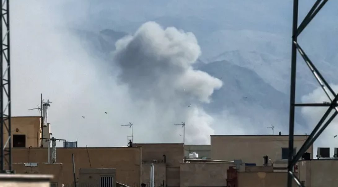 Nghiêm trọng hơn nhiều cuộc đột kích nhằm vào Venezuela, thị trường “nín thở” chờ những biến động mạnh từ xung đột Mỹ, Israel với Iran