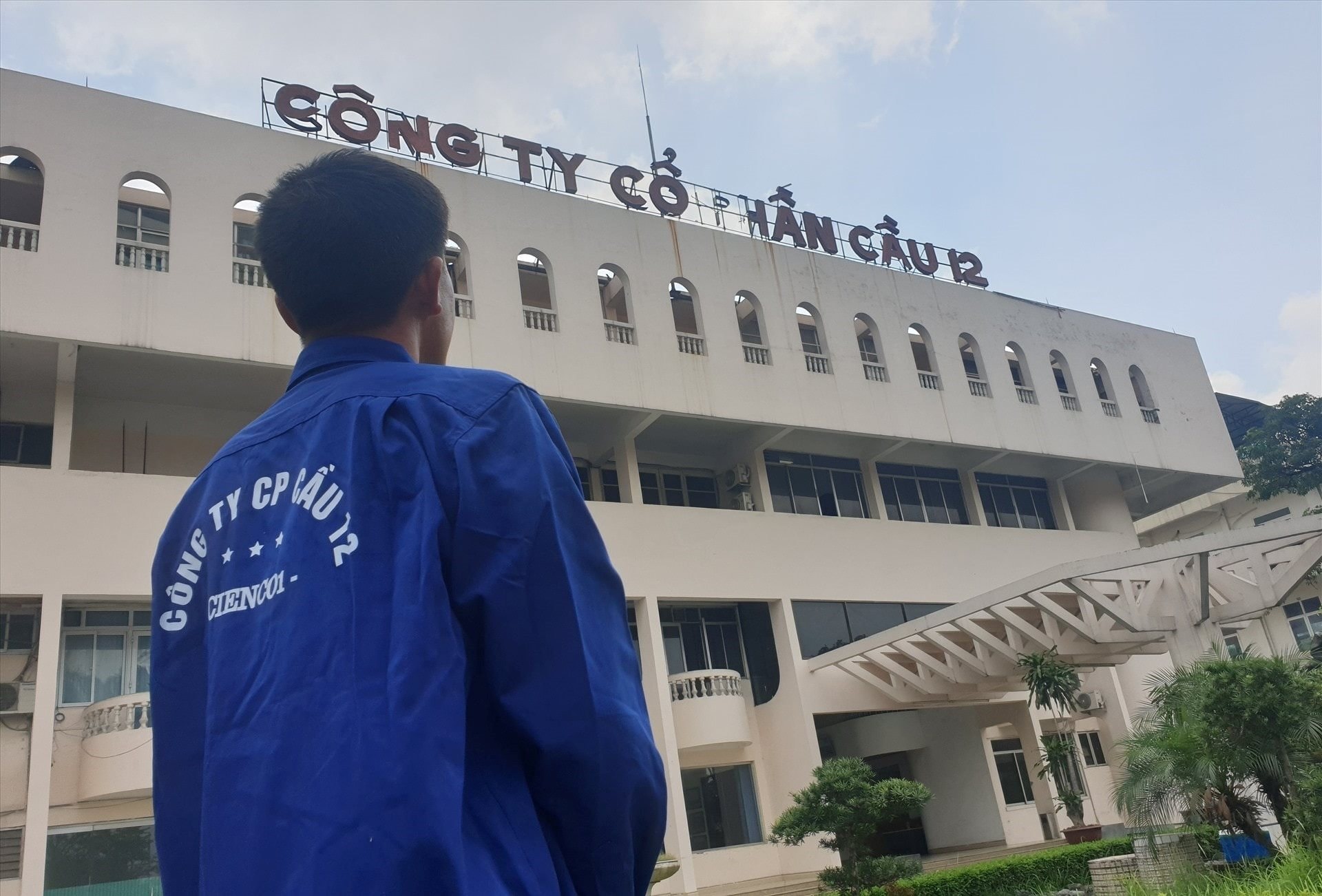 Doanh nghiệp xây dựng hơn 70 năm tuổi từng tham gia xây cầu Mỹ Thuận, Thanh Trì chính thức chia tay sàn chứng khoán