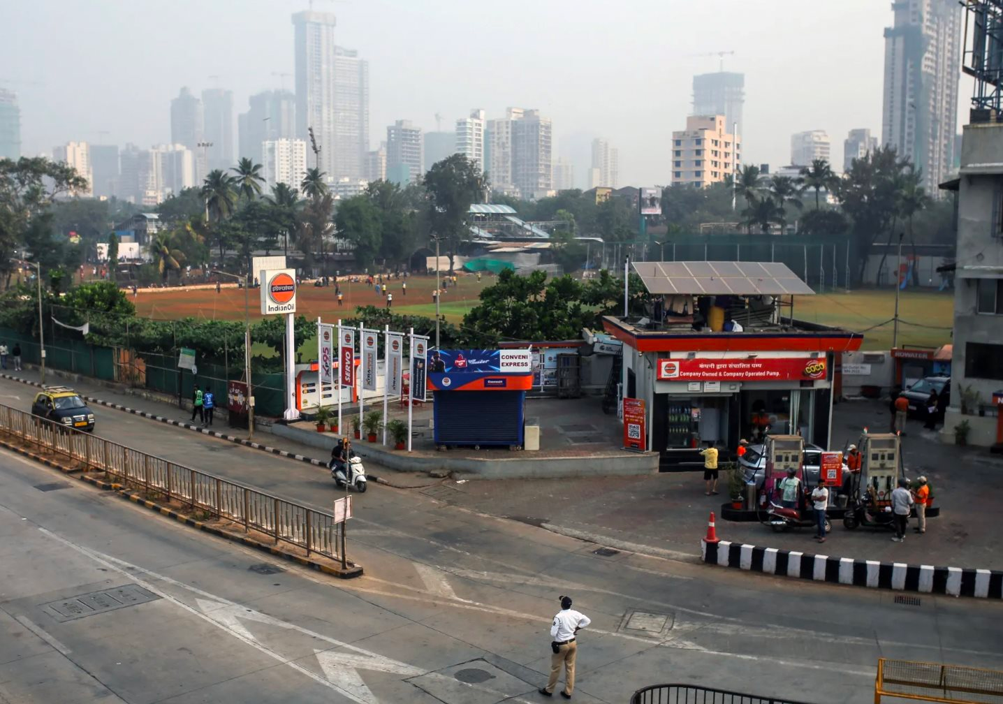 Đang trên đà vượt Đức và Nhật, nền kinh tế châu Á này bất ngờ chịu cú sốc từ xung đột Iran-Israel