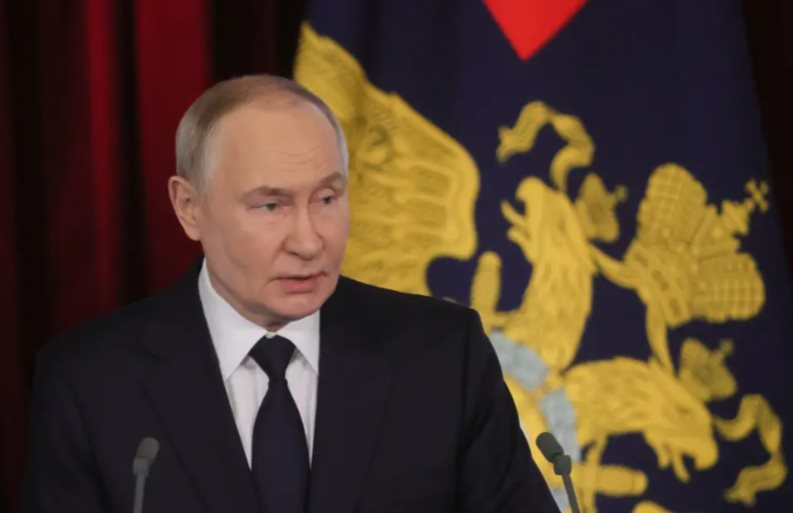 Một quốc gia BRICS sắp cạn kho dự trữ dầu thô, Nga tuyên bố: 9,5 triệu thùng dầu đang rất sẵn sàng