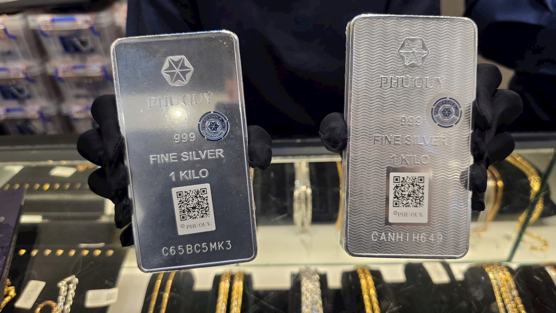 Giá bạc sáng nay ngày 5/3 