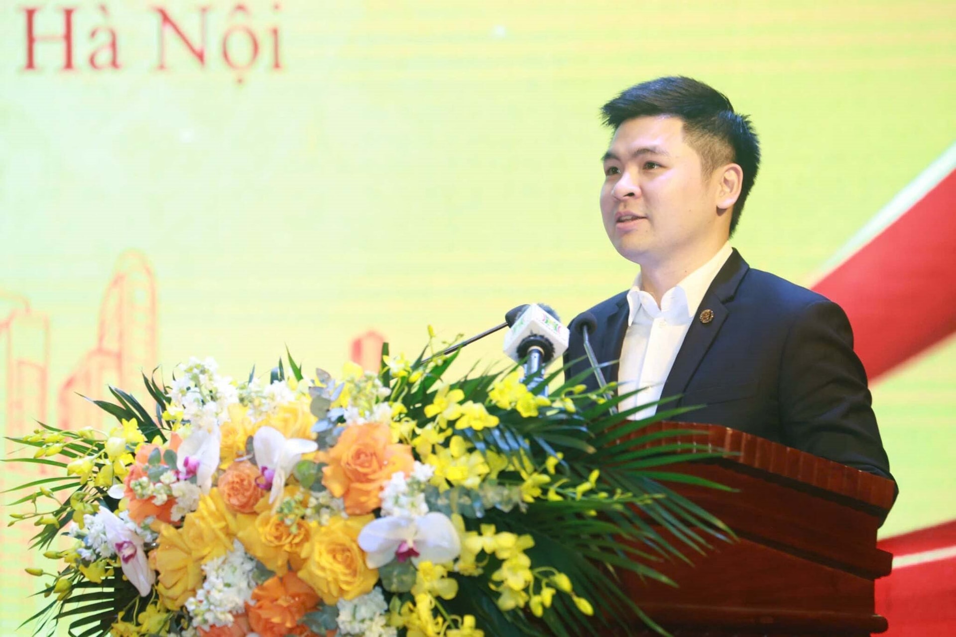 Lần đầu tiếp xúc cử tri vận động bầu cử đại biểu HĐND Hà Nội, Phó Chủ tịch T&T Đỗ Vinh Quang nói gì?