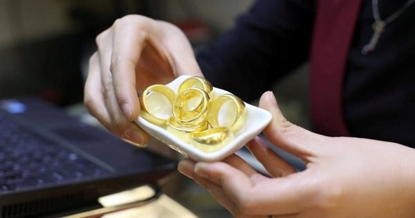 Giá vàng hôm nay 7/3: Vàng nhẫn lỗ 3,9 triệu đồng/lượng sau 1 ngày