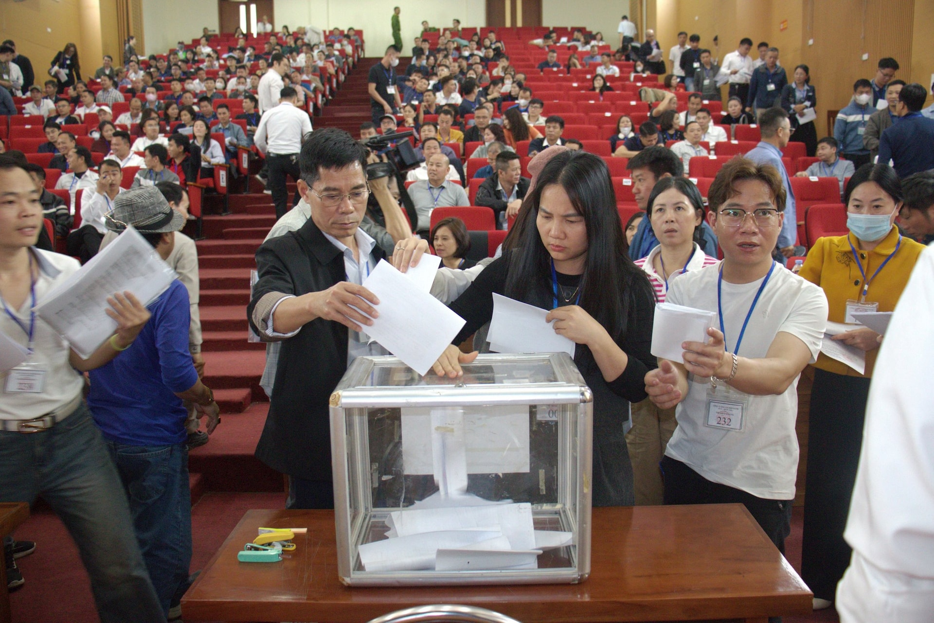 Nóng "bỏng tay" đấu giá đất tại xã Quốc Oai - Hà Nội