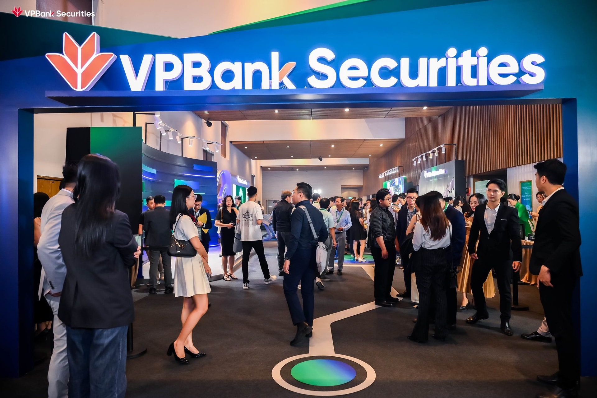 VPBankS triển khai gói ưu đãi kép: 0% lãi vay margin hoặc miễn phí giao dịch