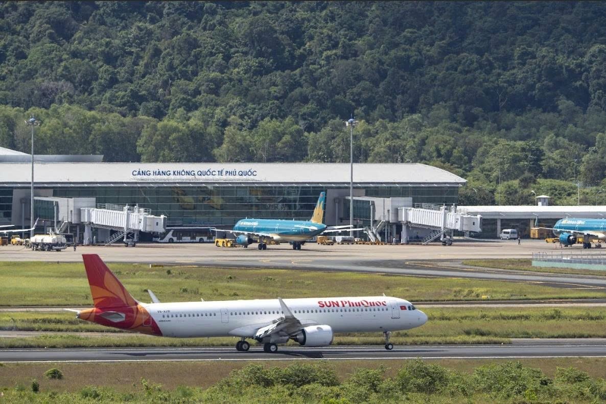 hang-hang-khong-sun-phuquoc-airways.jpg