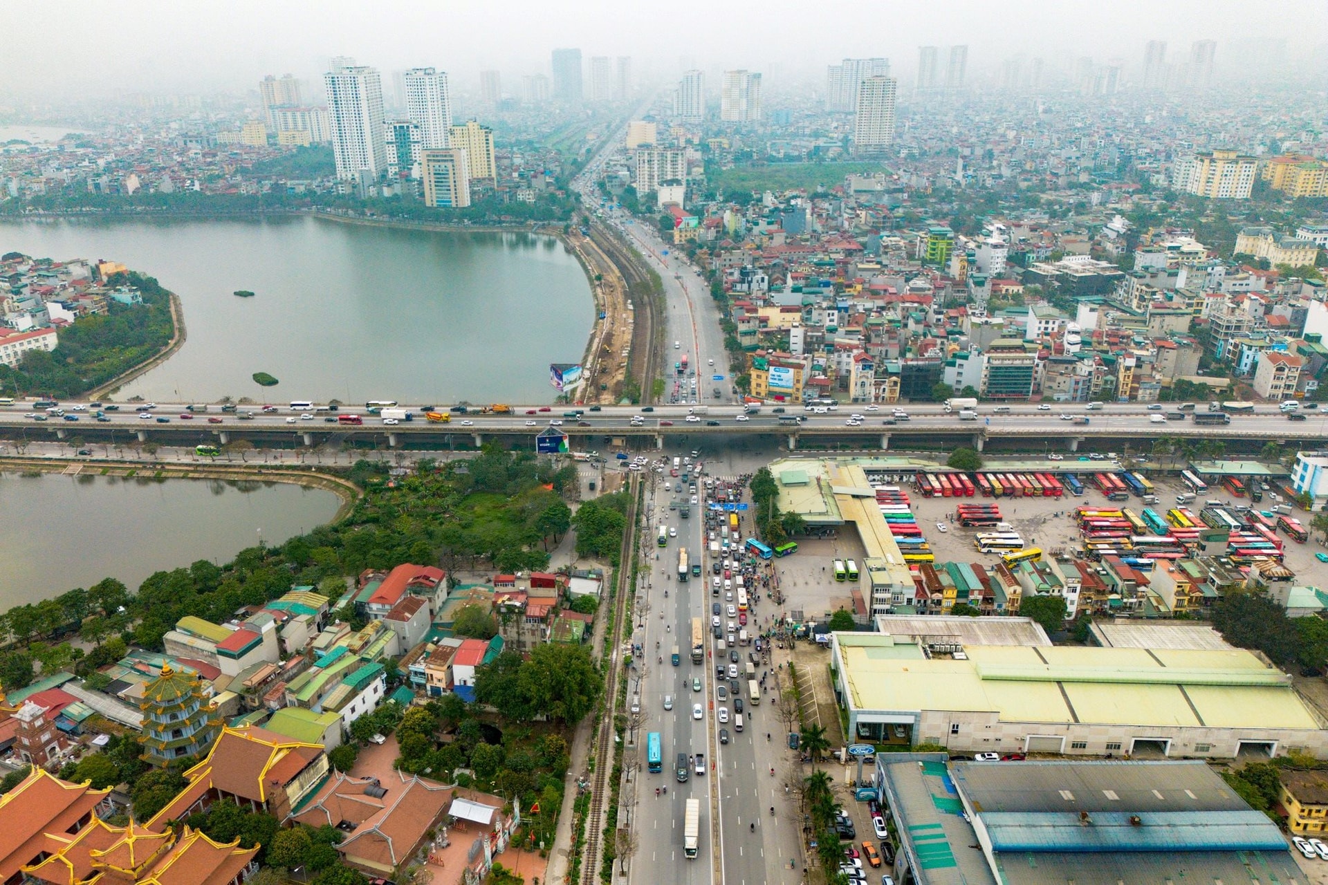 Vingroup của tỷ phú Phạm Nhật Vượng cùng một xã Hà Nội lấy ý kiến về mở rộng trục đường dài hơn 36km, vốn đầu tư 153.000 tỷ đồng, chạy qua 21 xã, phường