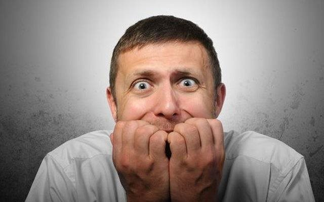 Chủ tịch HĐQT bị khởi tố, cổ phiếu vẫn "bốc đầu" kịch trần 3 phiên liên tiếp