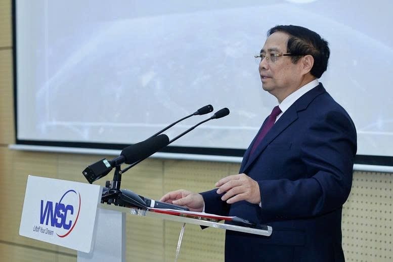 Thủ tướng vừa nhấn nút dự án trong lĩnh vực "tầm vũ trụ": Tỷ phú Phạm Nhật Vượng sớm chi hàng trăm tỷ đồng đón đầu