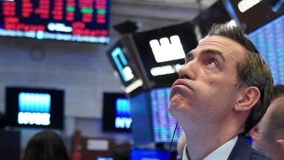 Phiên 17/3: Một cổ phiếu Bluechips bị khối ngoại "xả" đột biến gần 1.000 tỷ đồng 