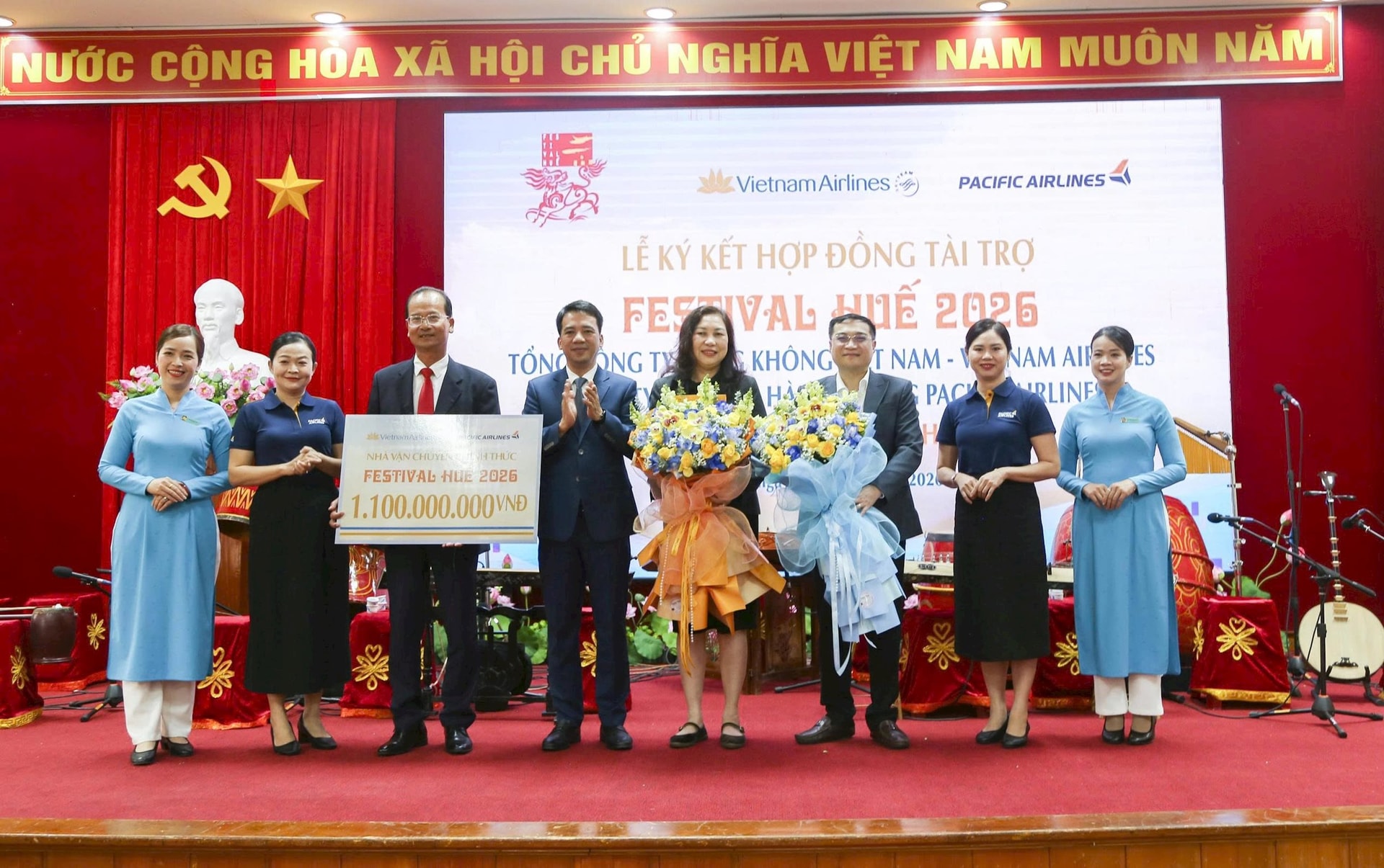 Vietnam Airlines và Pacific Airlines là “Nhà vận chuyển chính thức” của Festival Huế 2026