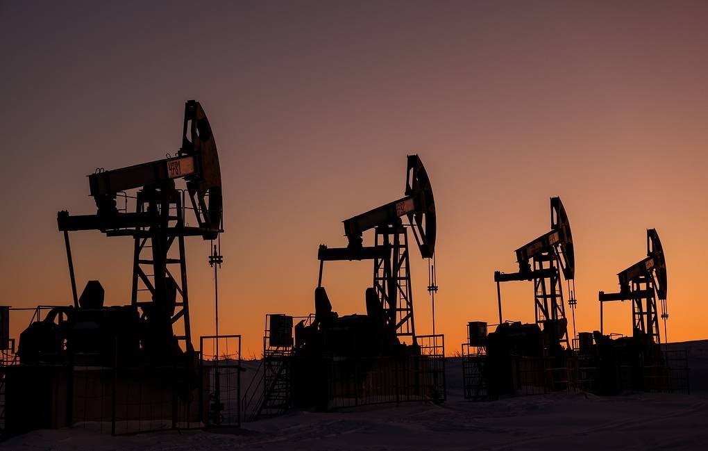 Giá dầu bật tăng mạnh