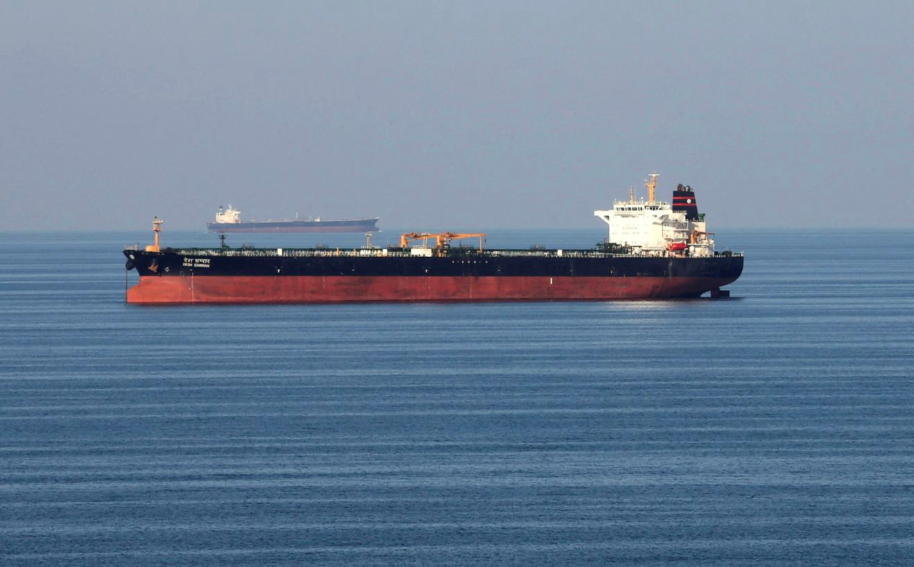 Hai tàu chở hơn 4 triệu thùng dầu 'trót lọt' né Eo biển Hormuz, đi thẳng đến một nước châu Á, không phải Trung Quốc hay Ấn Độ