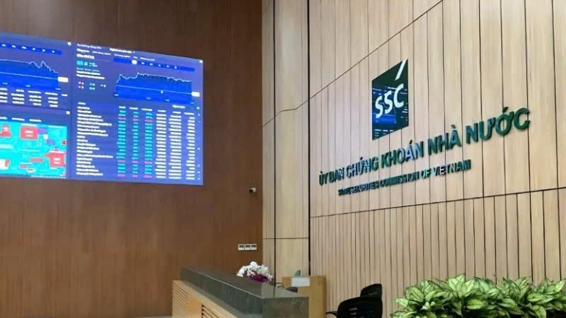 Ủy ban Chứng khoán Nhà nước cảnh báo hoạt động huy động vốn của Tikop, Topi...