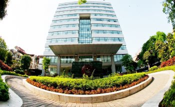 Hàng loạt trường ĐH Việt Nam đón tin vui trên đấu trường quốc tế