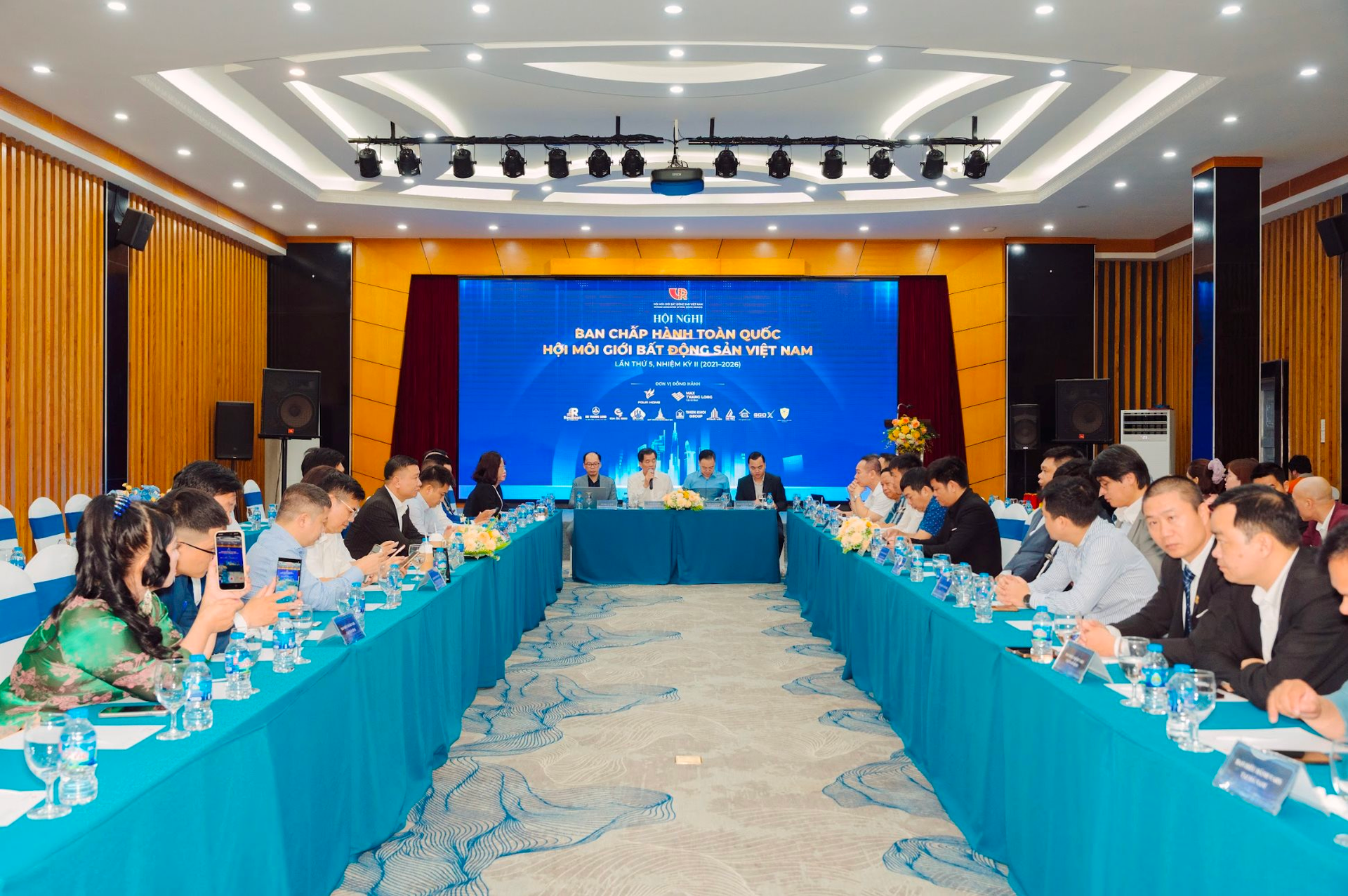 Chuẩn hóa nghề môi giới bất động sản: Đặt nền móng cho thị trường minh bạch