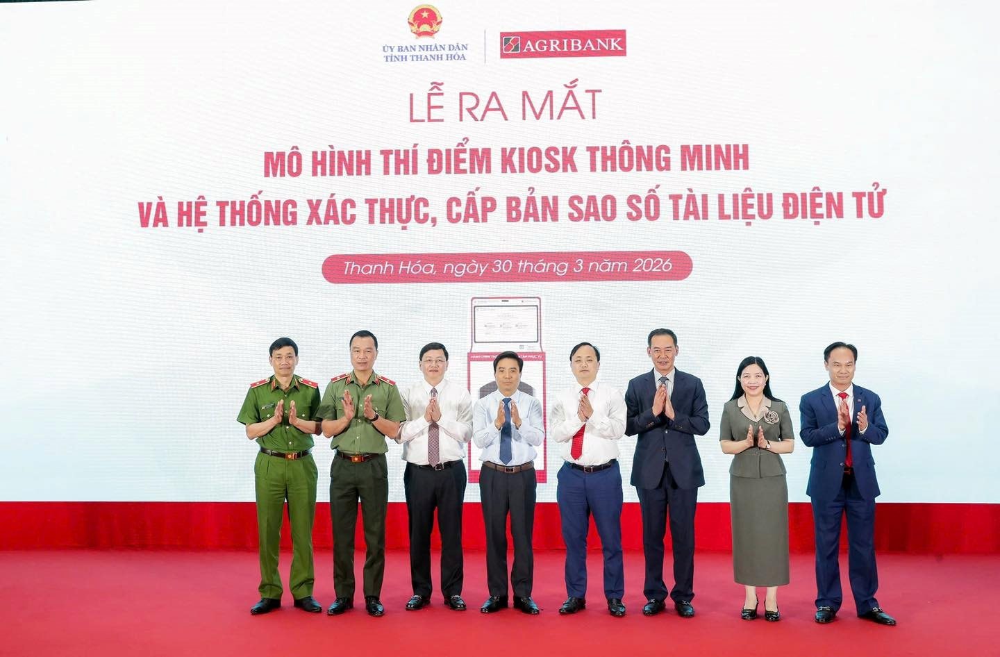 Agribank đồng hành cùng tỉnh Thanh Hoá triển khai mô hình Kiosk hành chính công thông minh - Thúc đẩy chuyển đổi số và nâng cao chất lượng phục vụ người dân