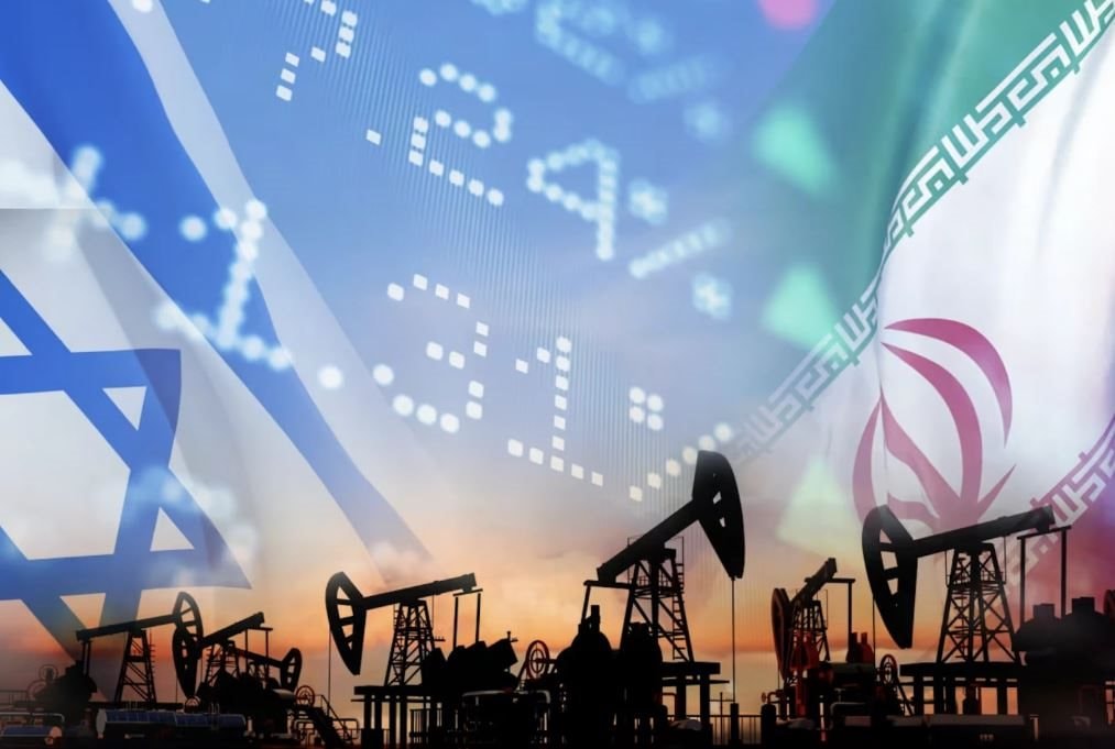 Thị trường ngày 30/3: Dầu “bốc hỏa” lập kỷ lục, vàng hụt hơi, USD lên ngôi