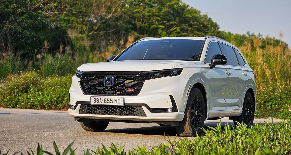 honda-cr-v-hybrid-2024-su-ket-hop-hoan-hao-giua-the-thao-va-tiet-kiem-672.jpg