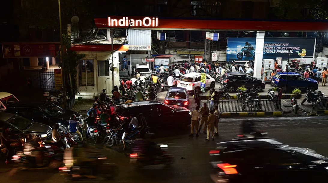 Buồn của một nền kinh tế châu Á: Đang trên soán ngôi Đức, Nhật Bản bất ngờ hứng cú sốc Trung Đông, tăng trưởng nguy cơ sụt mạnh