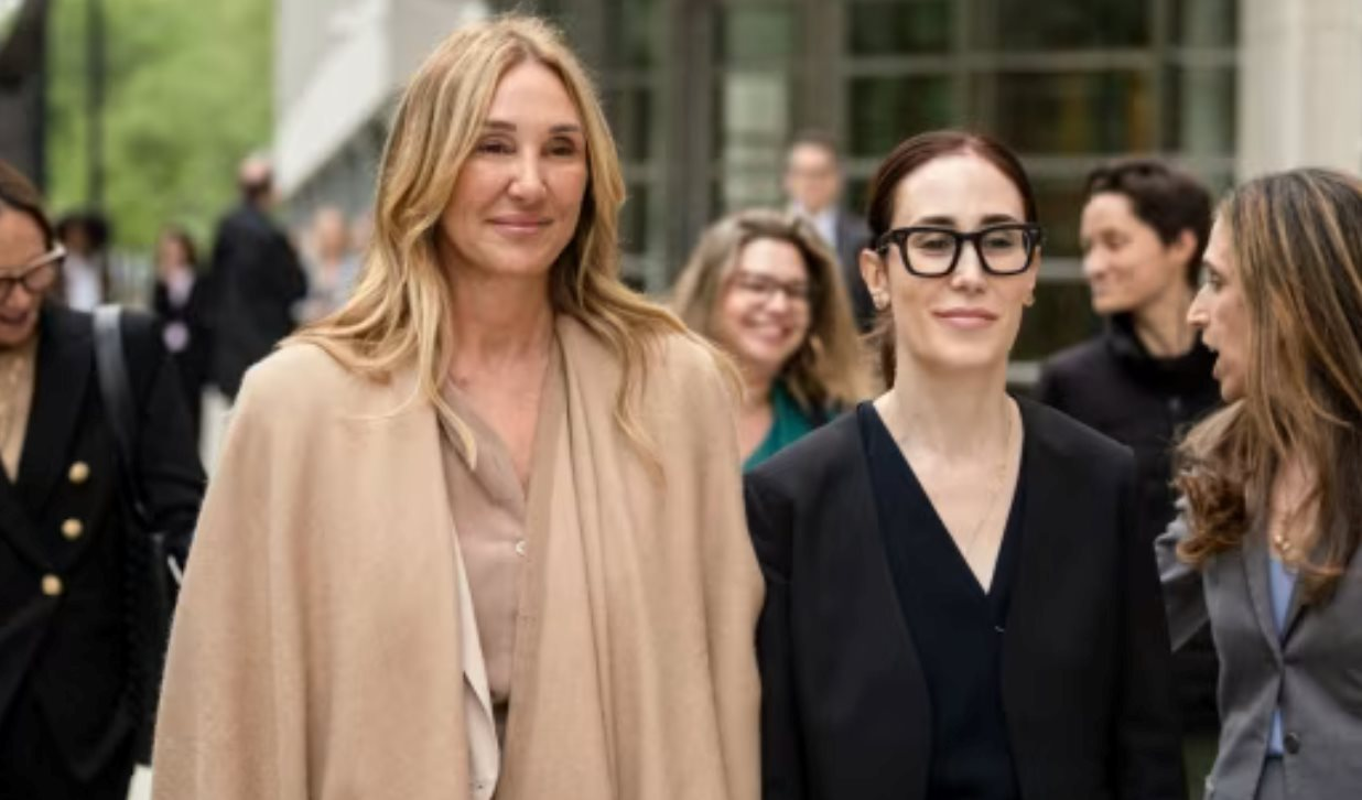 Nữ giám đốc xinh đẹp vừa bị tuyên án 9 năm tù 