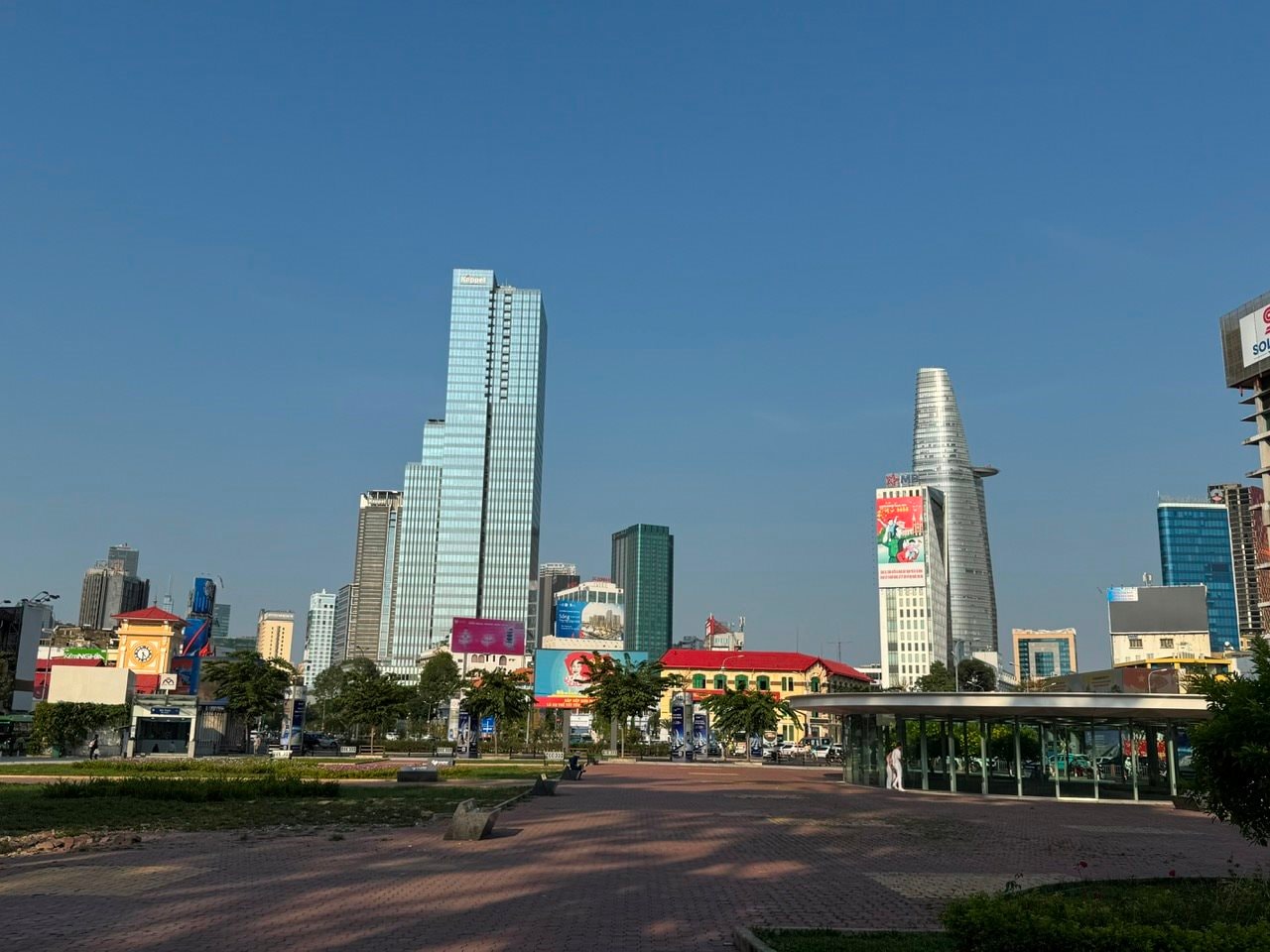 Savills: Hà Nội và TP.HCM trở thành động lực tăng trưởng mới của APAC